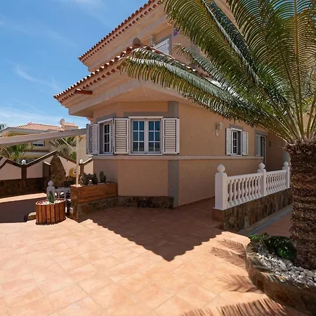 Villa Hills Villas *